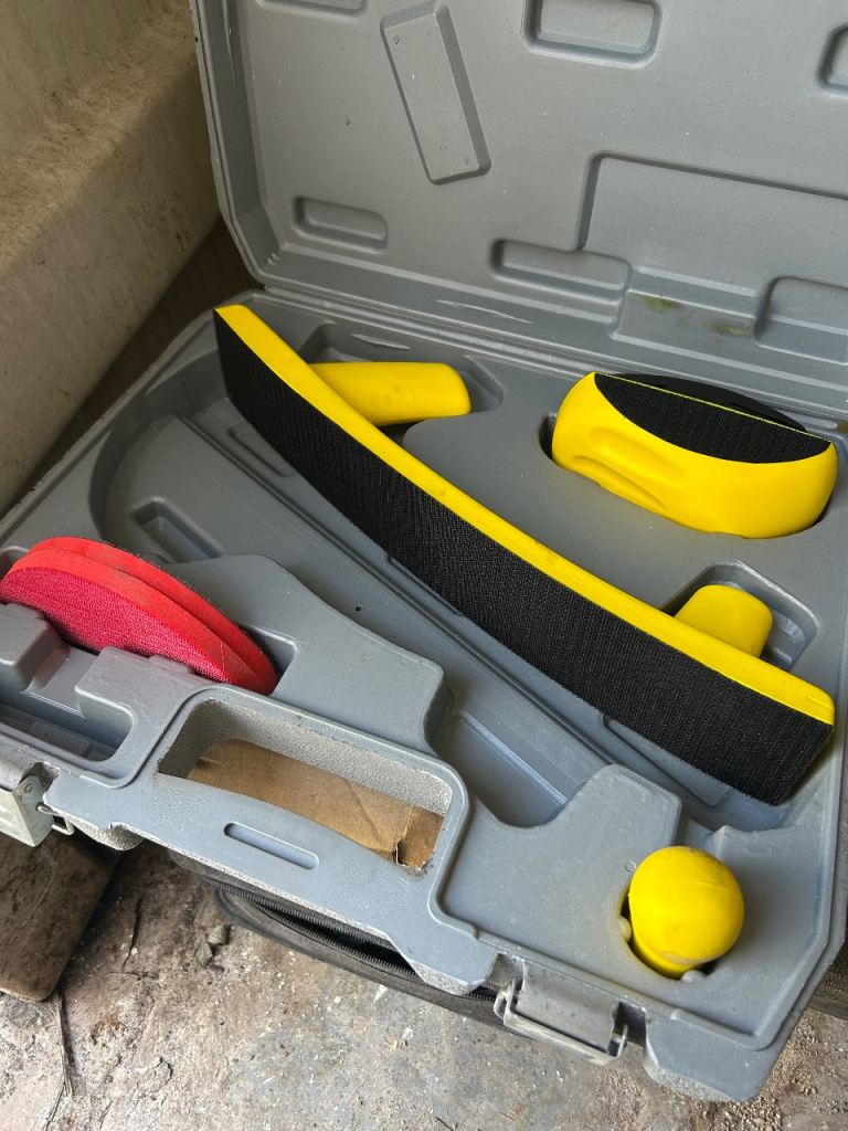 Sanding Block Set with Case – Good Condition