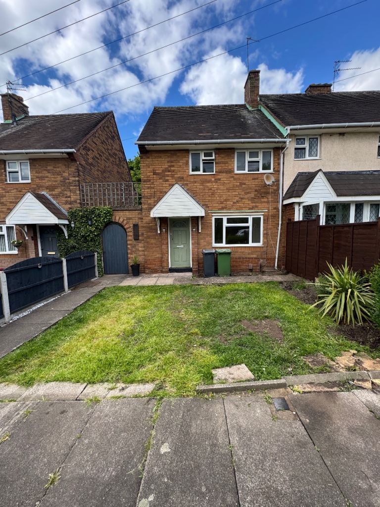 2 Bed House **TO RENT** Cavendish Rd Walsall WS2 7HQ ** AVAILABLE NOW**