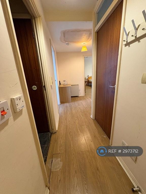3 bedroom flat in Nun St, Newcastle Upon Tyne, NE1 (3 bed) (#2973712)