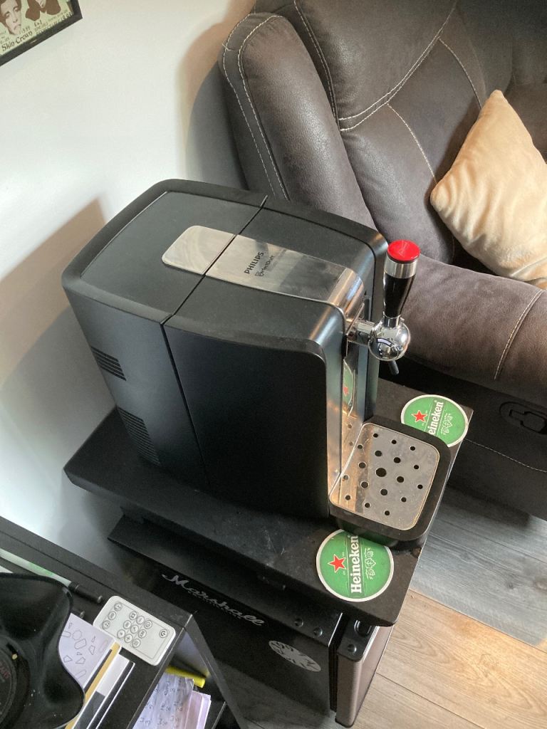 Philips Perfect Draft Beer Machine - Black, Good Condition