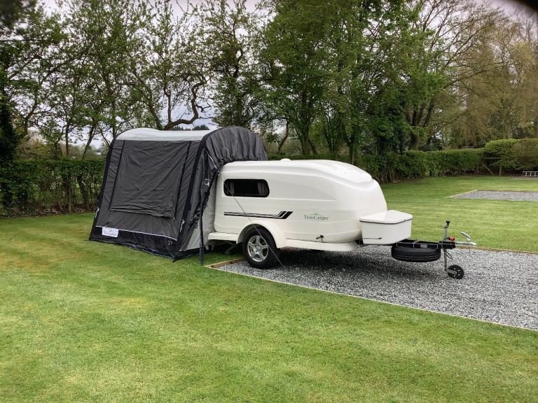 Teardrop trailer camper