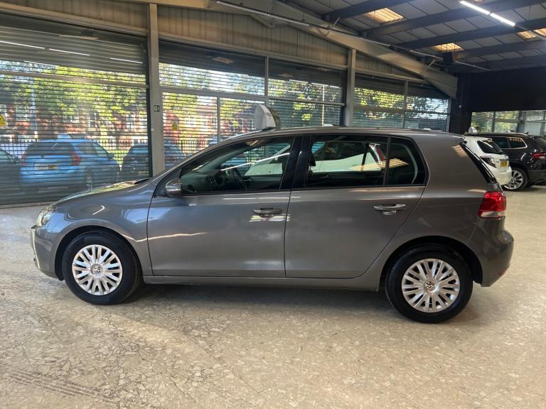 2012 Volkswagen Golf 1.6 TDi 105 S 5dr HATCHBACK Diesel Manual