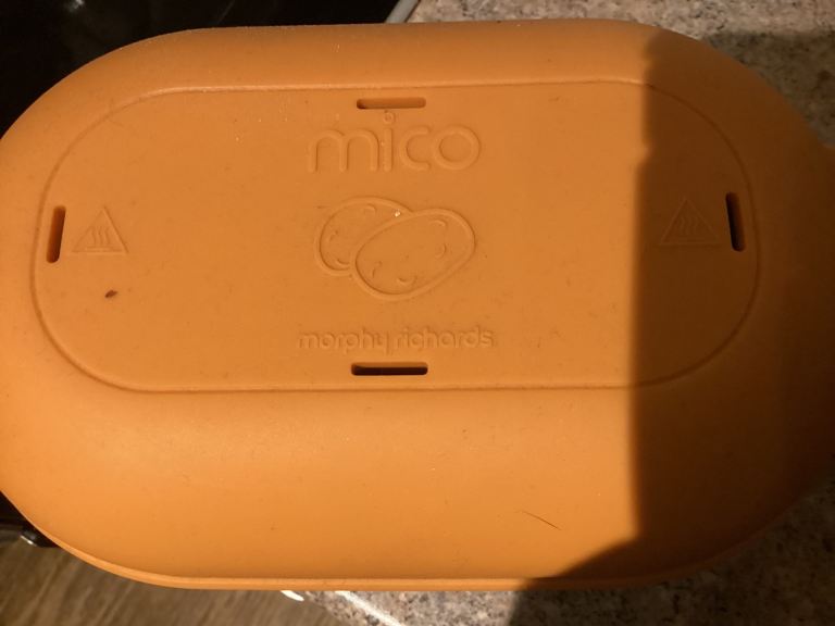 Morphy Richards Micro Jacket Potato maker