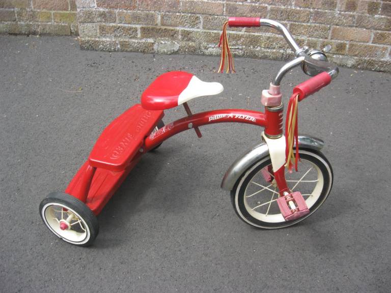 Radio Flyer Red Classic Tricycle – Good Condition