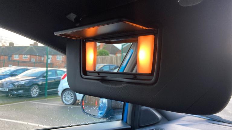 2025 Ford Puma 1.0 EcoBoost Hybrid mHEV ST 5dr DCT Petrol Hatchback Hatchback Petrol Automatic