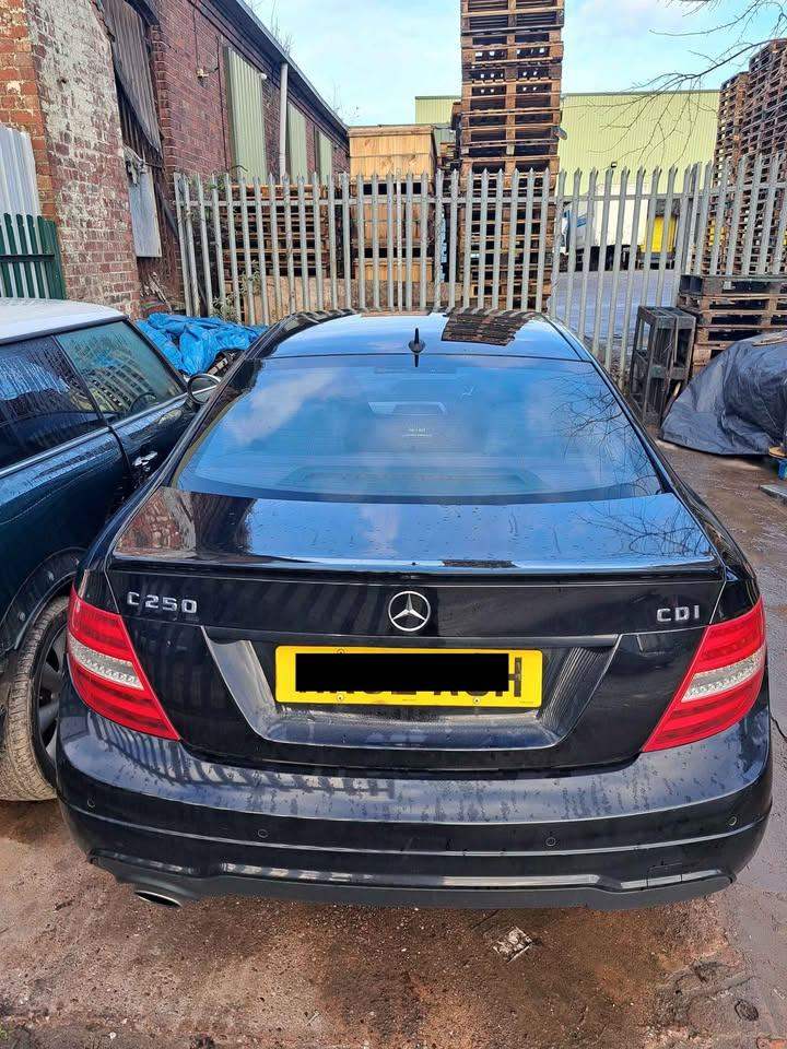 MERCEDES BENZ C CLASS C250 CDI AMG SPORT C204 DISMANTLING PART SUSPENSION MIRROR DASHBOARD STEERING