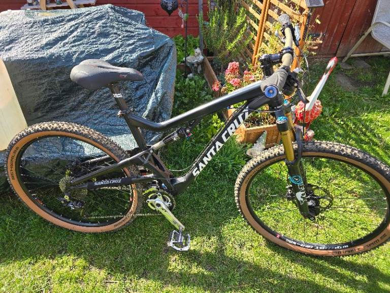 Santa cruz Batam full suspension mountain bike 