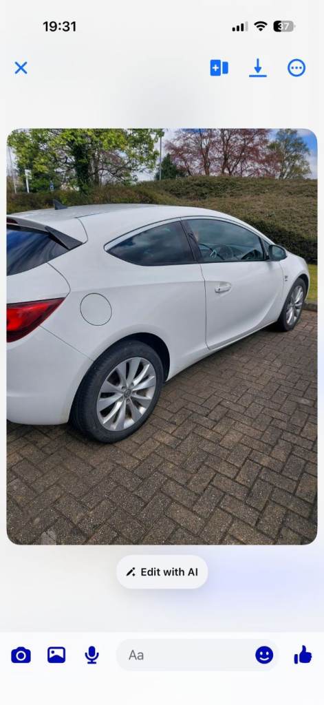 Vauxhall, ASTRA GTC, Hatchback, 2013, Manual, 1956 (cc), 3 doors
