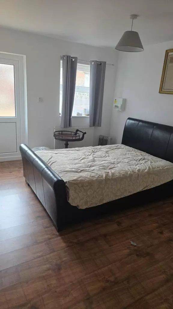 Furnished 1-Bedroom Flat – Bills Included – Available Now - UB1 3BS