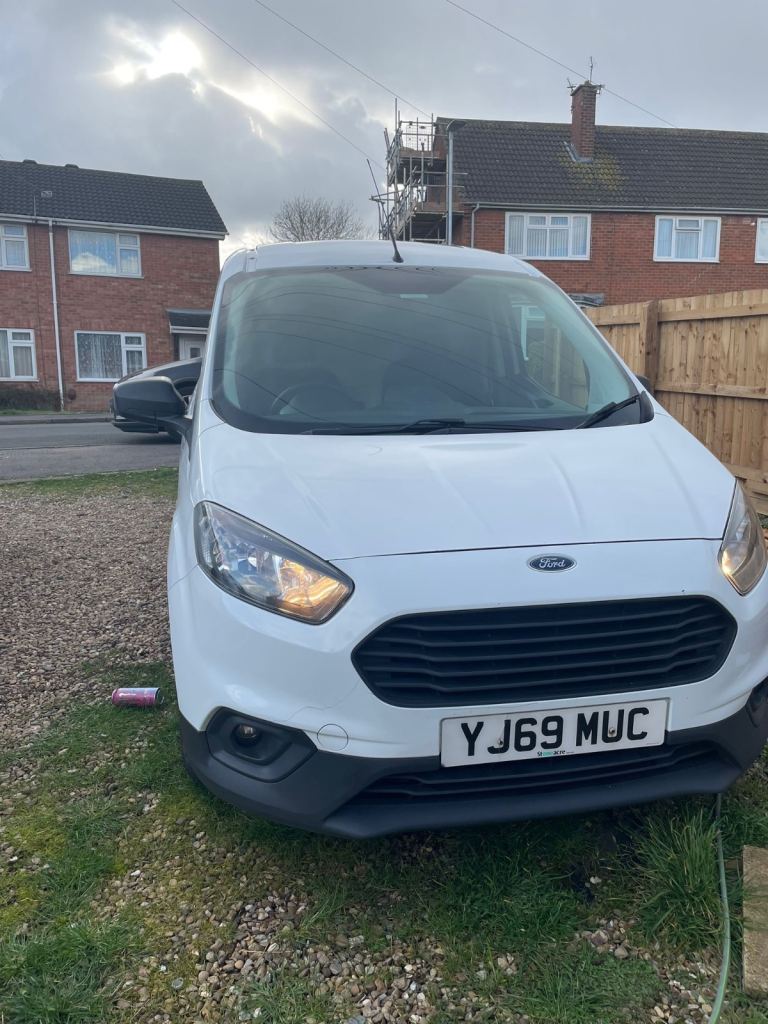Ford, TRANSIT COURIER, Panel Van, 2019, Manual, 1498 (cc)
