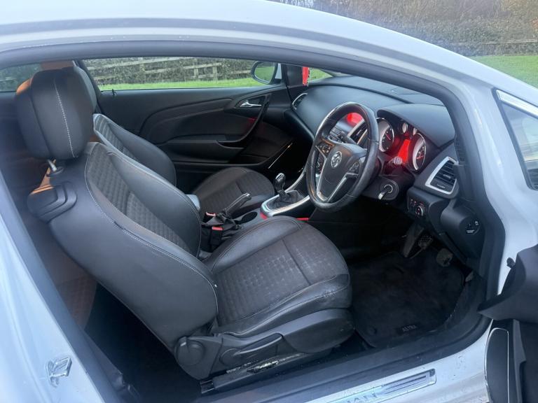VAUXHALL ASTRA GTC 1.4 i Turbo SRi 2015