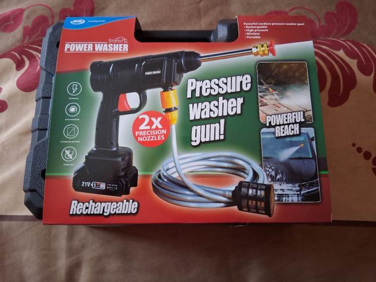 Brand New Rechargeable Power Washer Gun with 2 Precision Nozzles