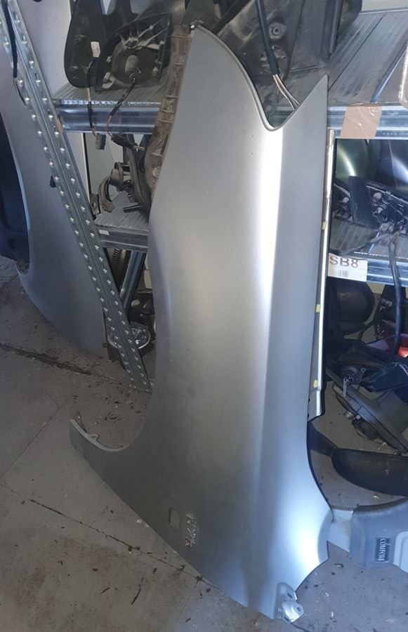 Toyota Avensis Left Side Front Wing Silver 2006
