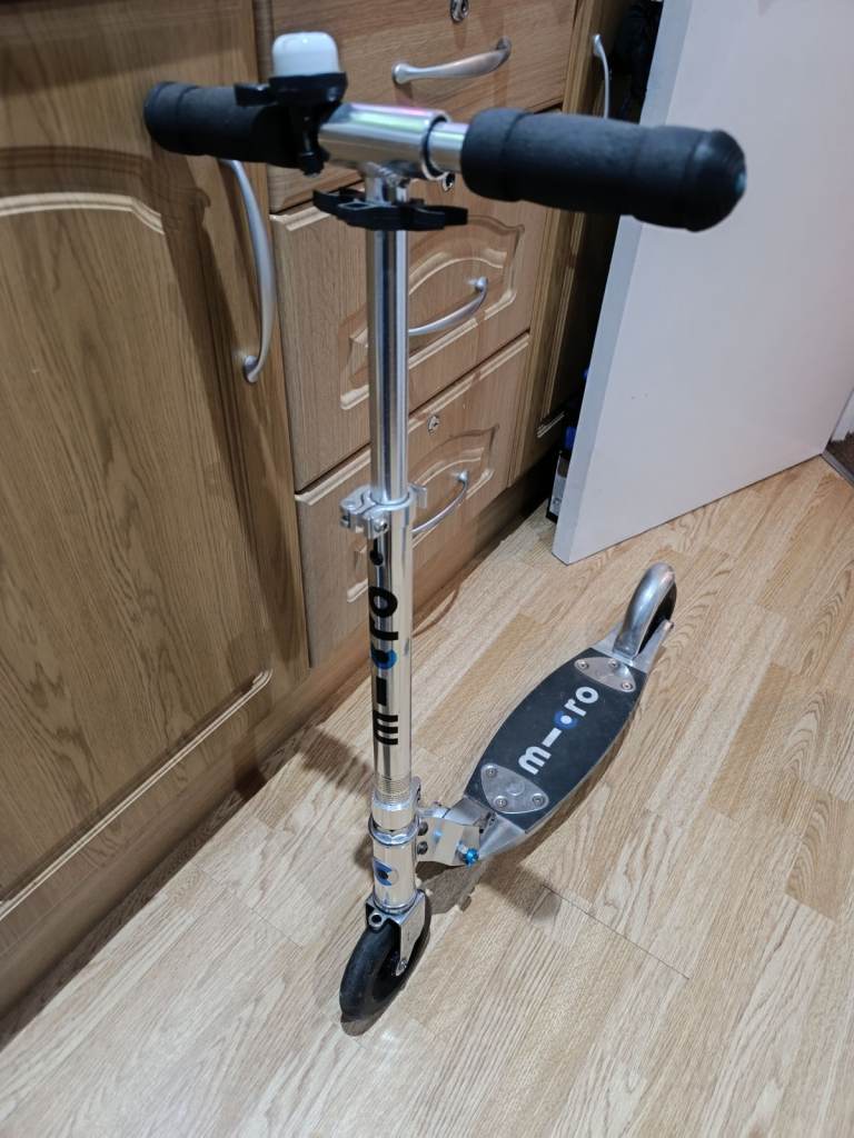 Micro Scooter