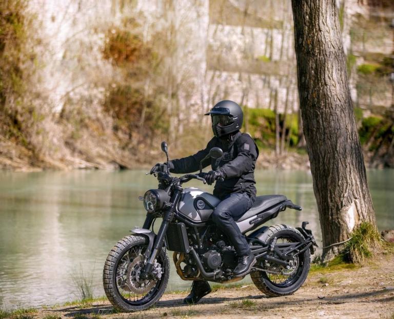 Benelli Leoncino 500 Trail A2 Retro Motorcycle Naked NEW 2024 74 Plate Pre Re...