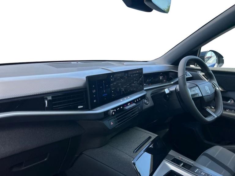  Vauxhall Grandland Electric 73kwh Ultimate Suv 5dr Electric Auto 213 Ps