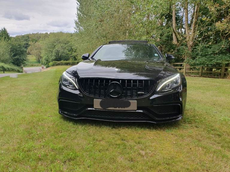 MERCEDES C63S NIGHT EDITION MINT