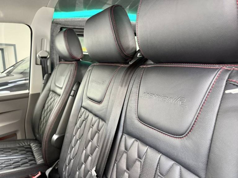 2021 Volkswagen Transporter 2.0 TDI 150 Highline Kombi Van DSG WINDOW VAN DIESEL Automatic