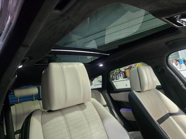 2018 Land Rover Range Rover Velar 3.0 D300 First Edition 5dr Auto ESTATE DIESEL Automatic