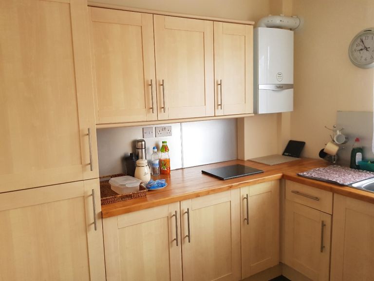 2 bed room to rent