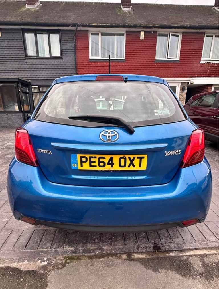 Toyota, YARIS, Hatchback, 2014, Manual, 1329 (cc), 5 doors