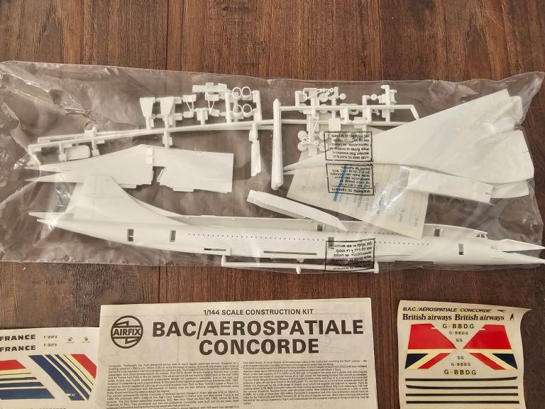 Vintage Airfix Snap 'n' Glue Construction kit Boeing 707