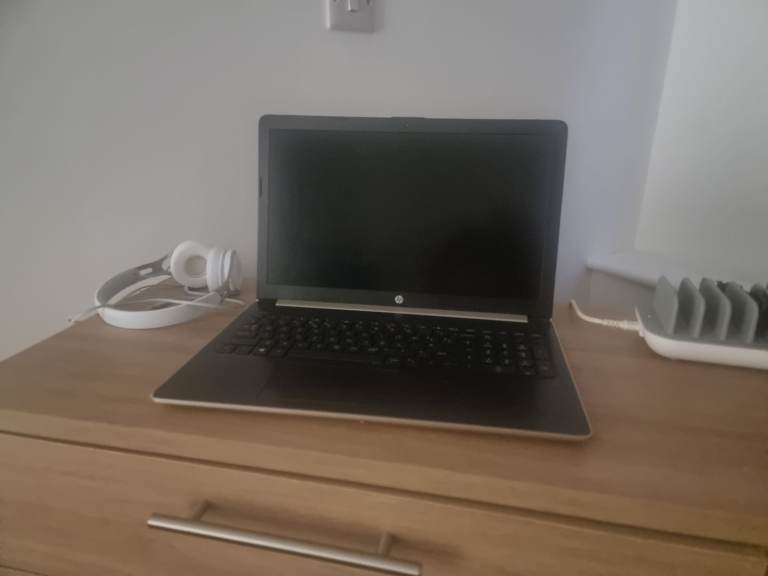 HP Laptop – Good Condition 
