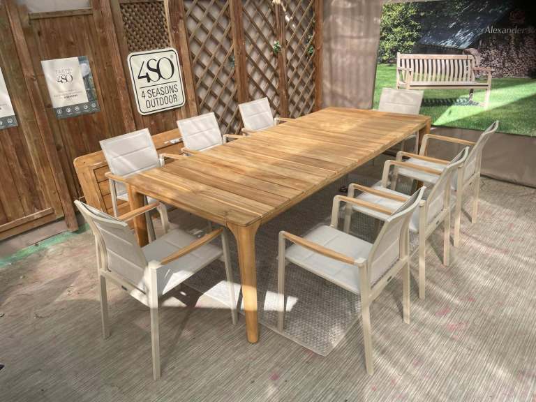 4 seasons outdoors brand new rrp £4279 reduced to clear,