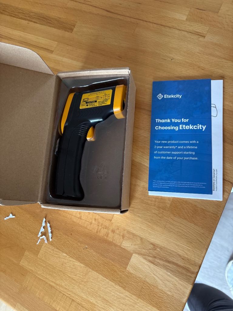Infrared thermometer 
