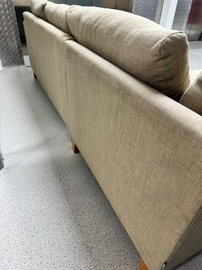 🚚 FREE DELIVERY- Beige Corner Sofa