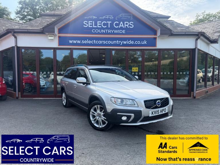2015 Volvo XC70 2.4 D5 SE Lux Estate 5dr Diesel Geartronic AWD Euro 5 (215 ps)