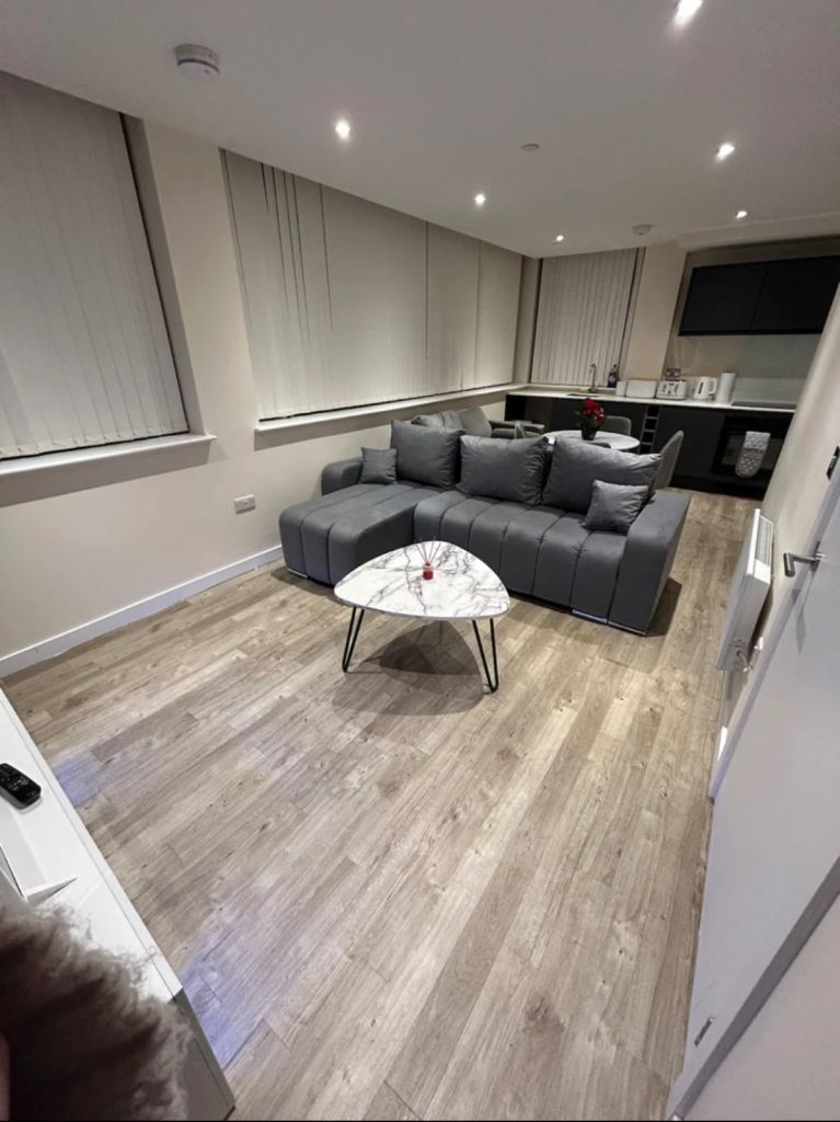 1 Bedroom Top Floor Apartment Manchester 