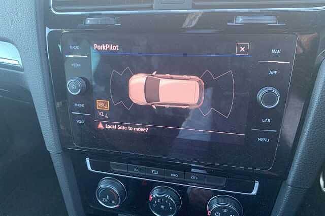 2018 Volkswagen Golf 2.0 TDI R-Line 5dr Hatchback Diesel Manual