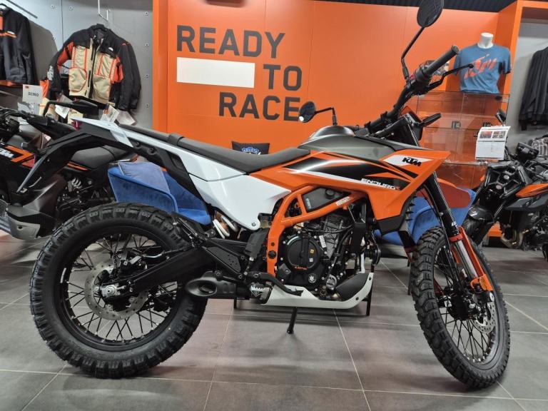 KTM 125 Enduro R. NEW 2025 MODEL NOW IN STOCK