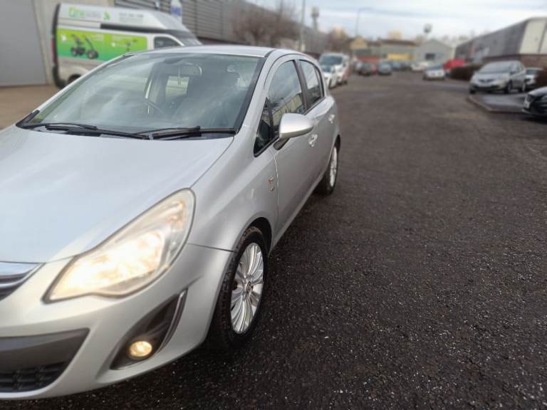Vauxhall, CORSA, Hatchback, 2011, Manual, 1398 (cc), 5 doors