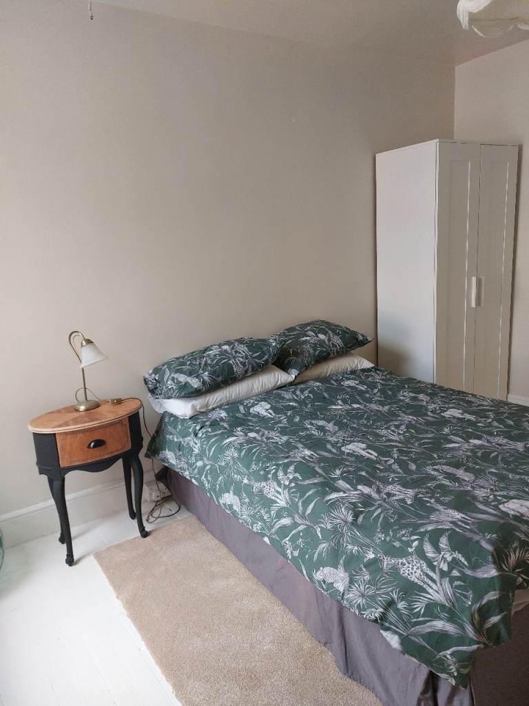 Double room for rent