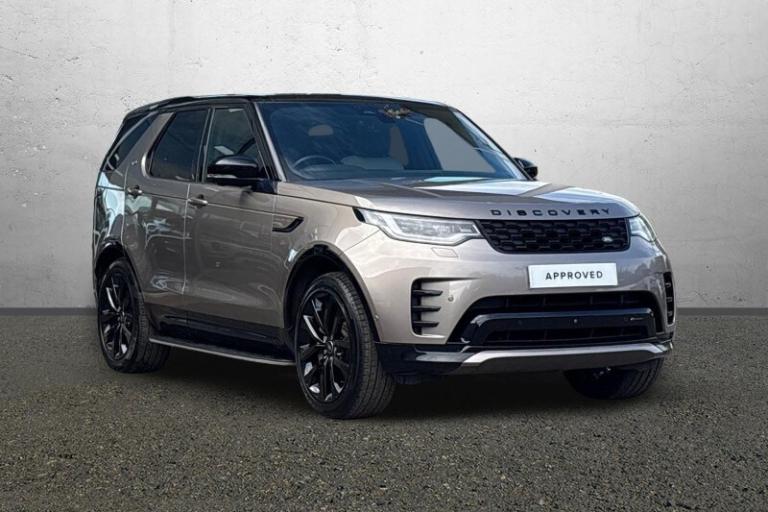 LAND ROVER DISCOVERY 3.0 D300 R-Dynamic SE 5dr Auto