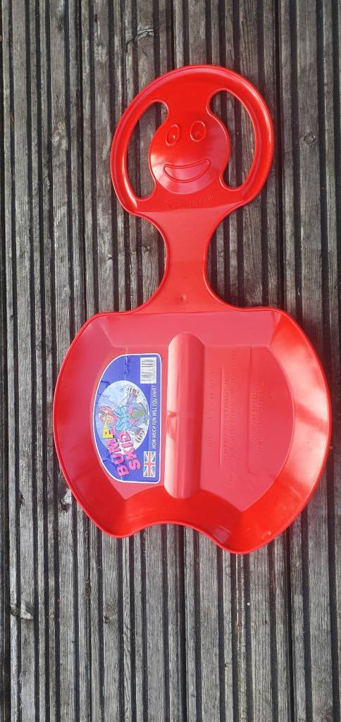 Bump bum skid plastic sledge mr chucklebum red
