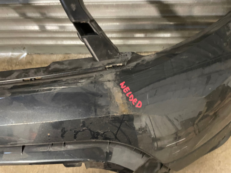 DACIA DUSTER FRONT BUMPER P/N: 620221776R (2017-2021)