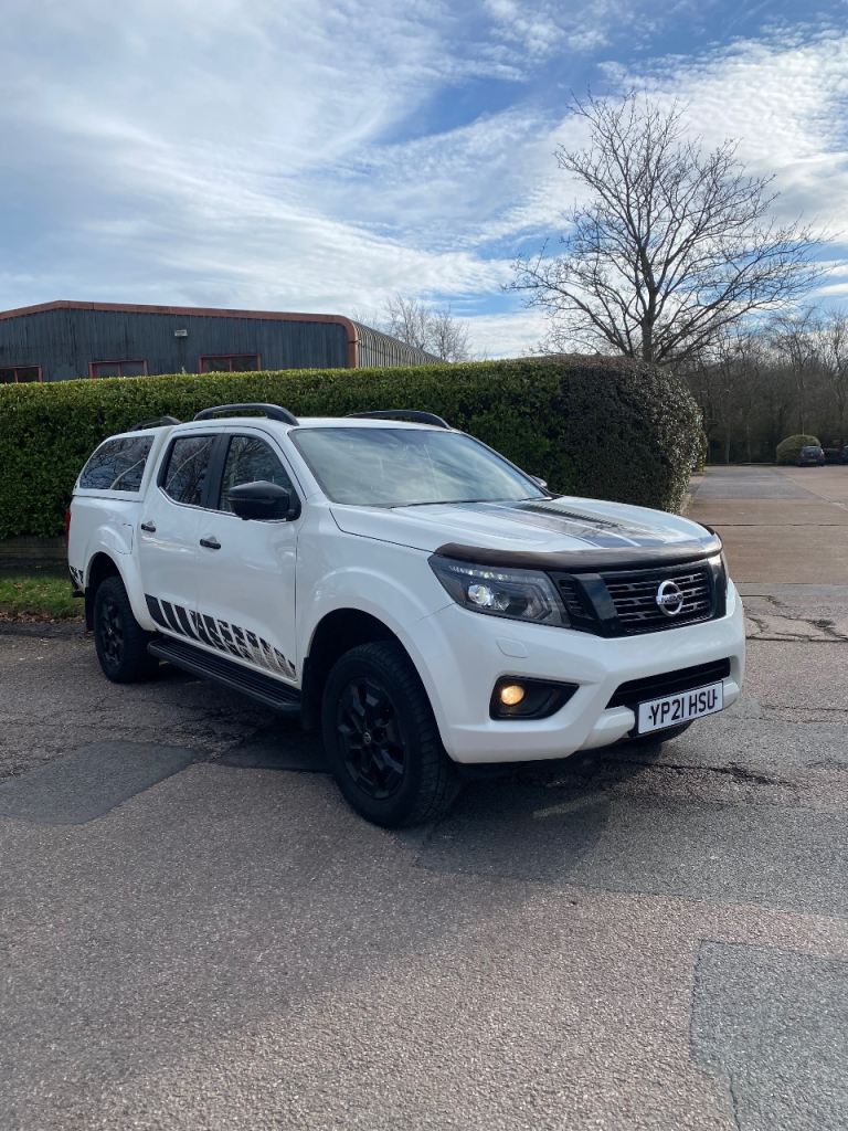 Nissan Navara NP300 Special Edition N-Guard 2.3 dCi ‘220BHP’ TT 4WD Euro6 Double Cab Auto NO VAT