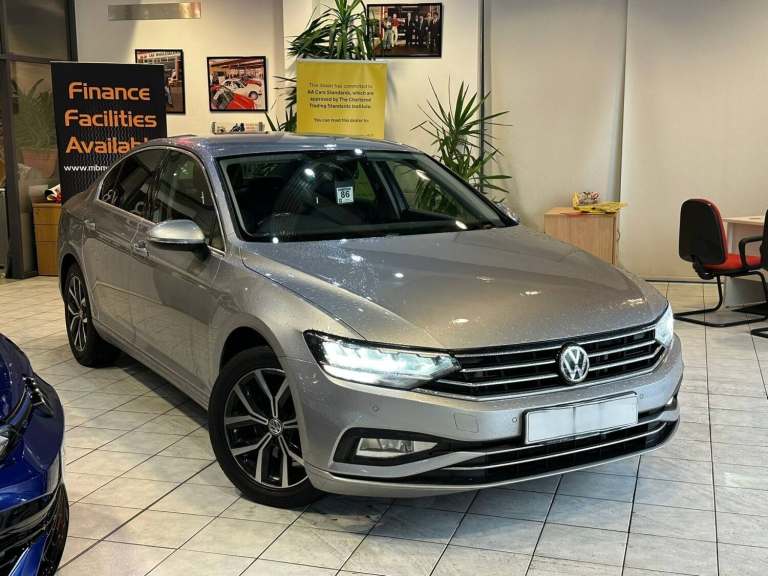2019 Volkswagen Passat 2.0 TDI SCR 190 SEL 4dr DSG SALOON DIESEL Automatic