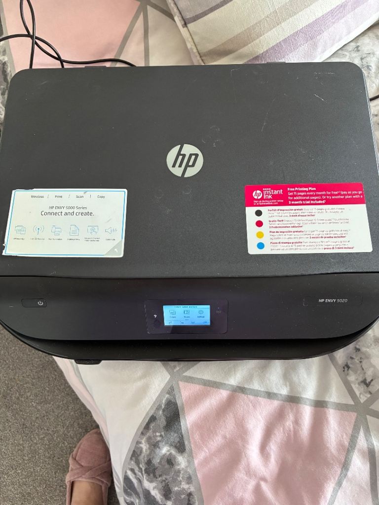 HP ENVY 5000 Series Printer/Scanner – Good Condition