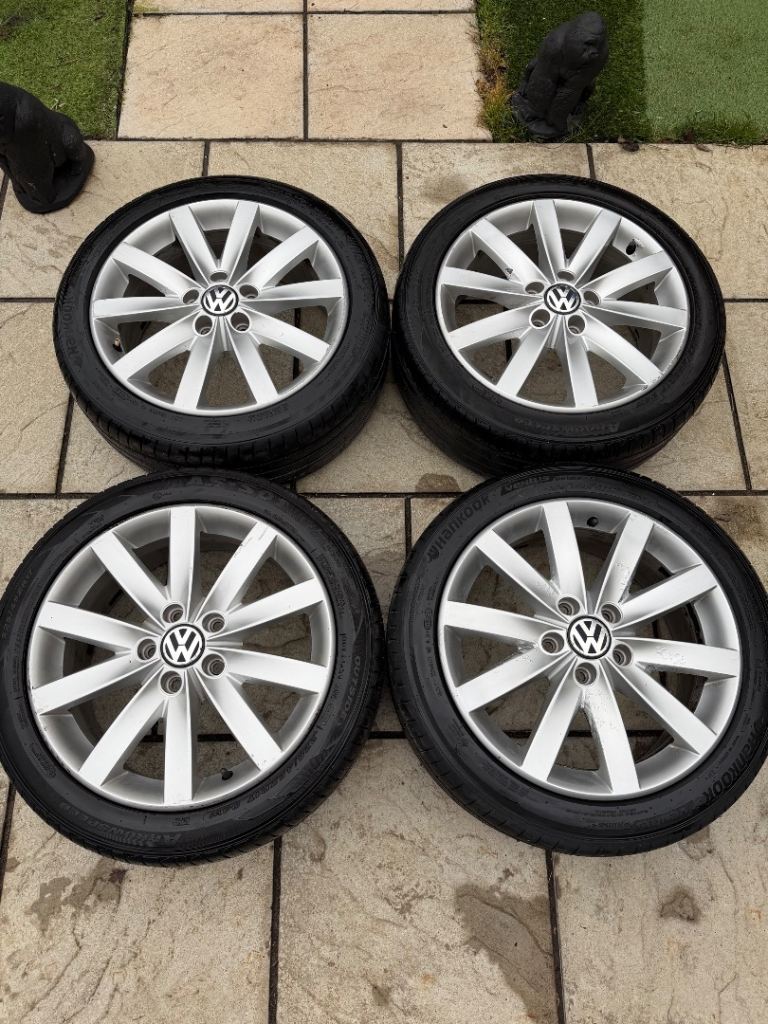 Volkswagen Golf 17” Orginial Alloy Wheels With 4 New Tyres Golf Polo Passatt Sirocco Great Condition