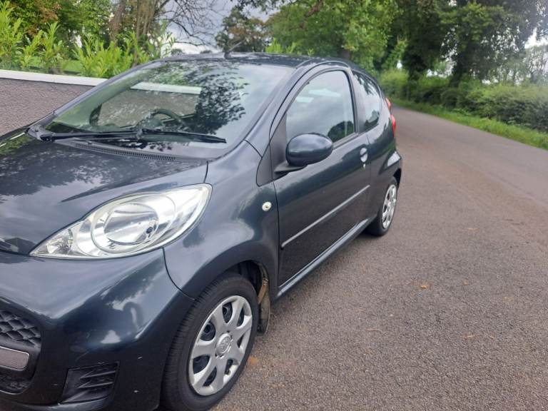 Peugeot, 107, Hatchback, 2010, Manual, 998 (cc), 3 doors