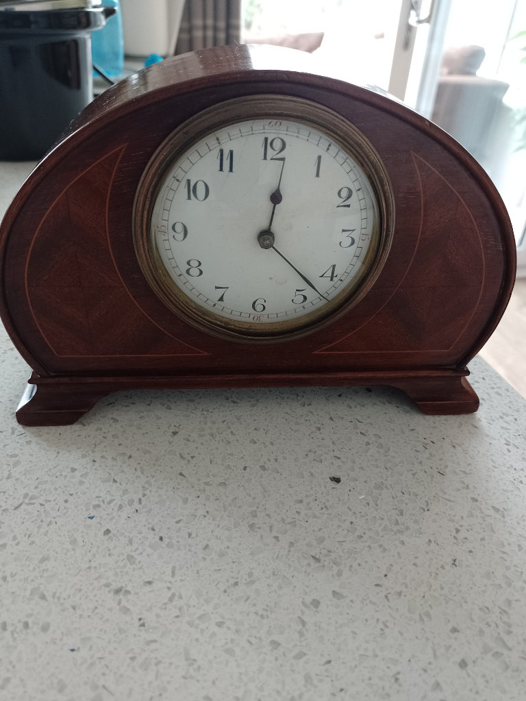 Clock..Antique french mantle clock