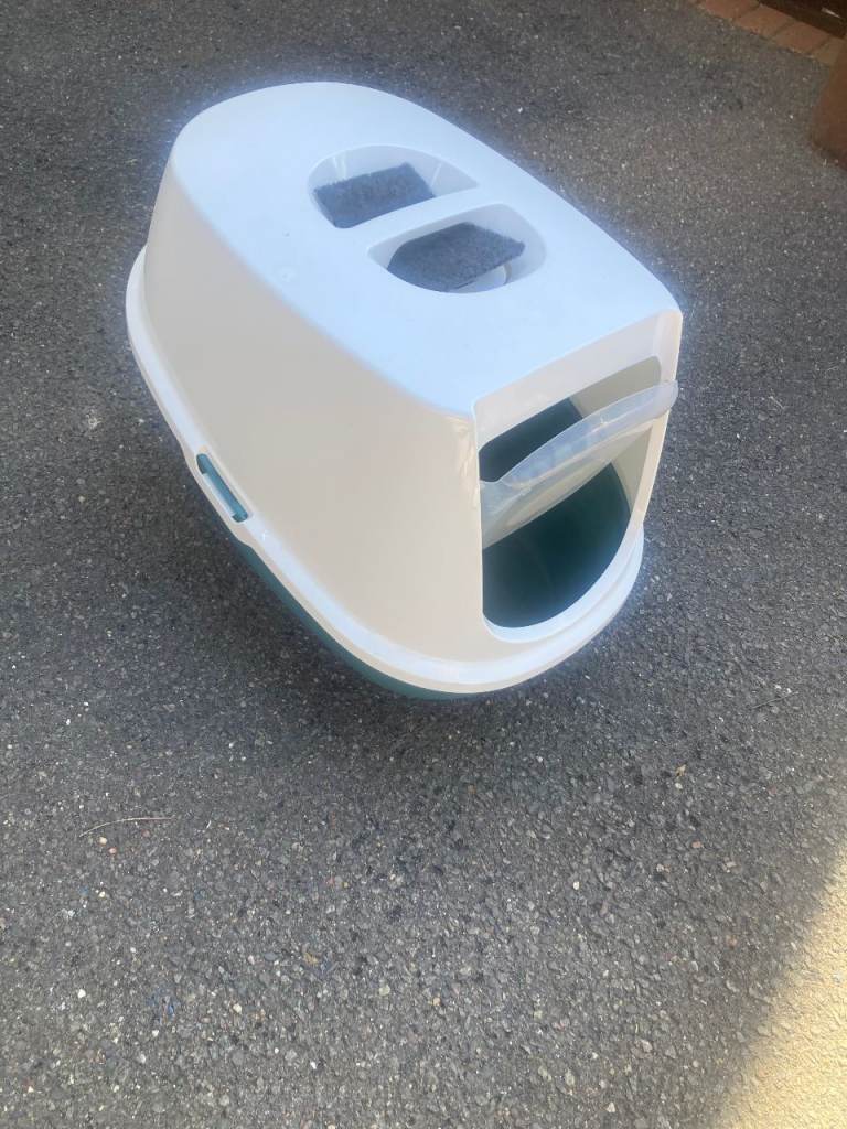 Pets Essentials Hooded Cat Litter Tray Green Large/X Large