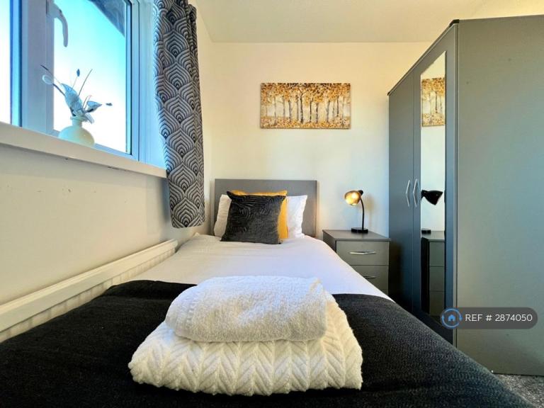 4 bedroom house in Carradale, Peterborough, PE2 (4 bed) (#2874050)
