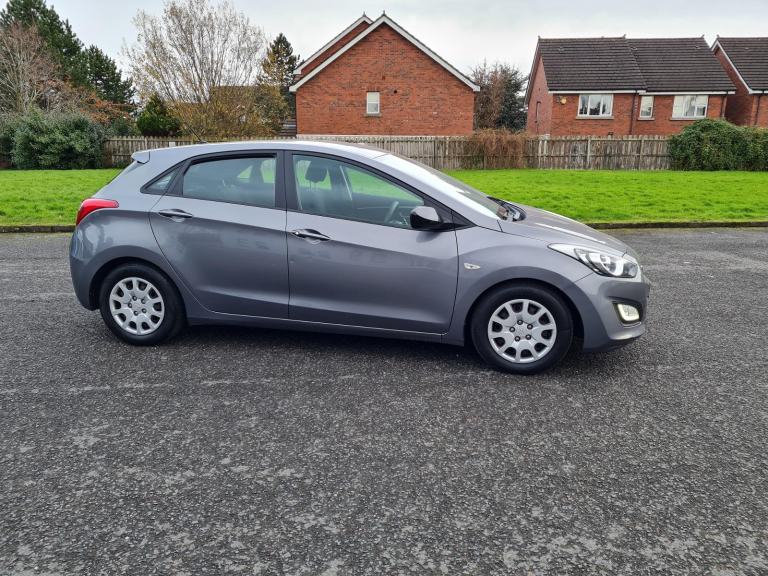 £20 Road Tax Diesel 26th November 2012 HYUNDAI I30 CLASSIC BLUE DRIVE CRDI  DIESEL
