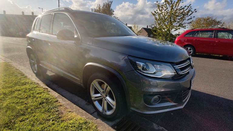 Volkswagen, TIGUAN, Estate, 2012, Manual, 1968 (cc), 5 doors
