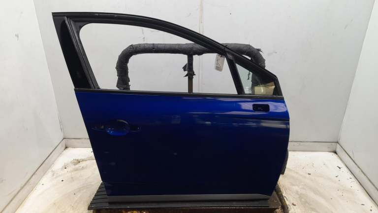 Renault Clio Right Front Door O/S 2019-2026 Blue 5 Door Hatchback